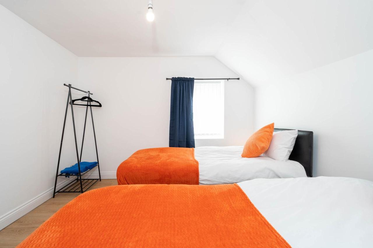 2 Bedroom Loft And Spacious Apt- One Choice Stays- Jq เบอร์มิงแฮม ภายนอก รูปภาพ
